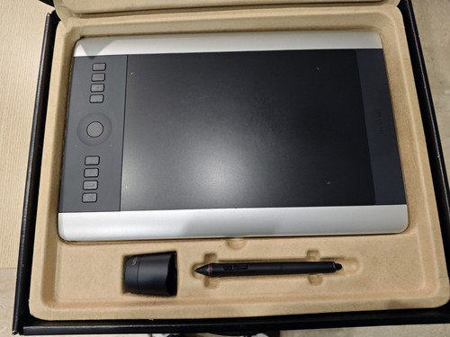 Wacom intuos pro special - pro, m