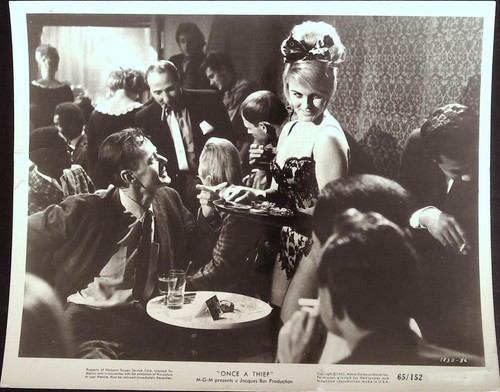 Once thief 10 still - thief, 1965