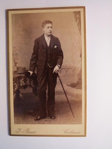 Colmar giovane uomo in - -,