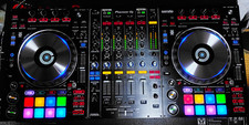 Pioneer DDJ-SZ2 Controller DJ professionale a 4 canali per Serato DJ Pro testato