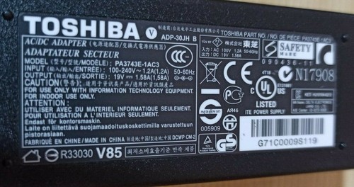 Alimentatore toshiba model - toshiba,
