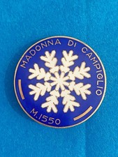 Spilla PINS “MADONNA DI