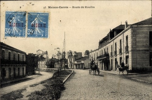 Maison carrée harrach - carrée,