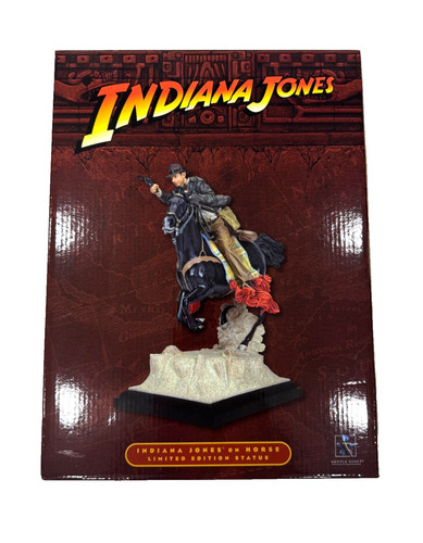 Statua indiana jones - statua, black