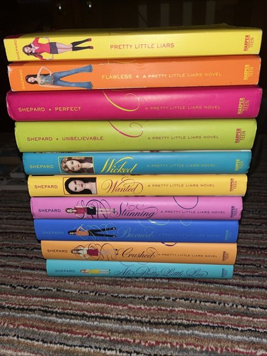 Pretty little liars books - liars,