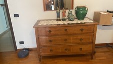 mobile in legno di noce massiccio del 1700 Stile Luigi XVI con Tre Cassetti
