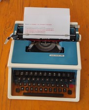 Macchina da Scrivere Olivetti