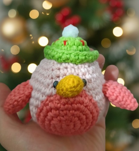 Uccellino natalizio amigurumi - uccellino,