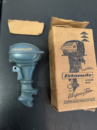 Motore fuoribordo miniatura