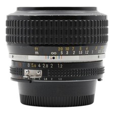 Obiettivo Nikon Nikkor 50mm