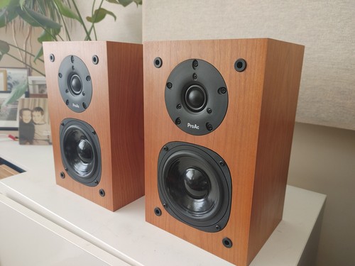 Proac tablette speakers - 10,