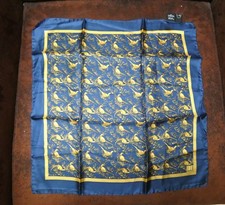 Carré Pochette Foulard Ascot