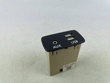 Porta USB SUBARU FORESTER SJ