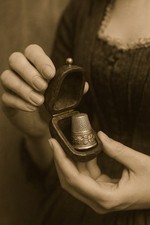 Antica Custodia Portaditale Vittoriana Fine 800 Con Ditale In Argento 