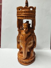 Antica in legno, Elefante