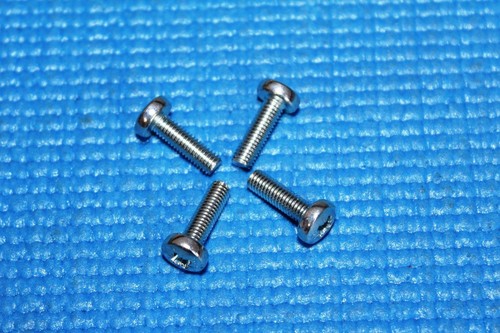 Vite fissaggio supporto - 4,