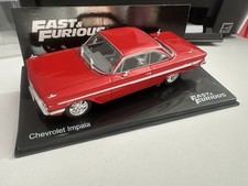 Modellino Auto Chevrolet Impala nuovo con teca danneggiata