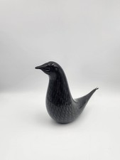 Statuina uccellino nero