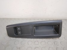 15407 Pulsantiera alzavetro ant sx Vw Polo 9n dal 2001 al 2009 cod 6q1867171