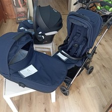 Trio Cybex Melio con navicella Melio e ovetto Aton M