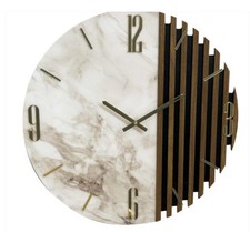 Elegante orologio in LEGNO