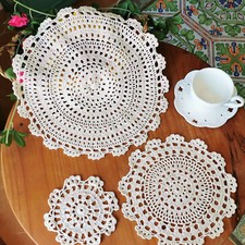 Tovagliette sottobicchieri fatti a mano all'uncinetto tondo cotone pizzo confezione da 4 beige