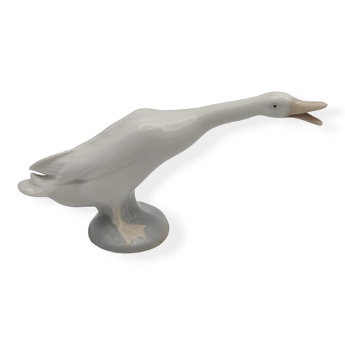Statuina porcellana vintage