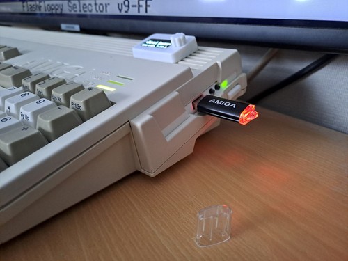 Amiga 1200 gotek - amiga, (emulatore