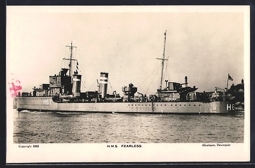 Nave guerra hms fearless in - nave,