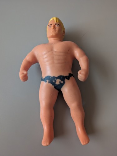 Hasbro stretch armstrong - stretch,