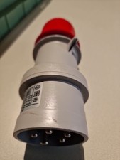 Spina Cod. 213.1637 16A 3P+N+E