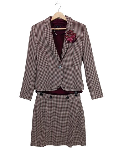 More tailleur - more,