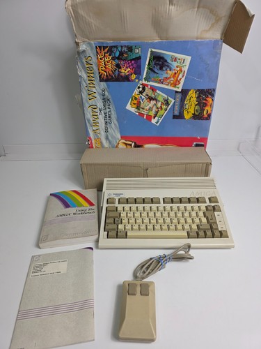 Commodore amiga 600 con - amiga,