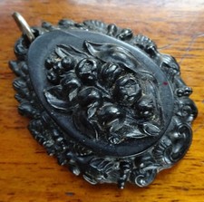 antico ciondolo vittoriano corno jet giglio nero di valle fiore fucsia -606