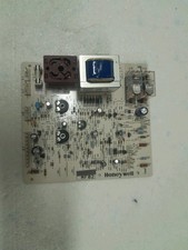 FERROLI 3288260 / 39804831 (PRINT MF02) PIASTRA CONDUTTRICE (Domina C/F24 E)