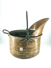 Portacarbone antico per stufa