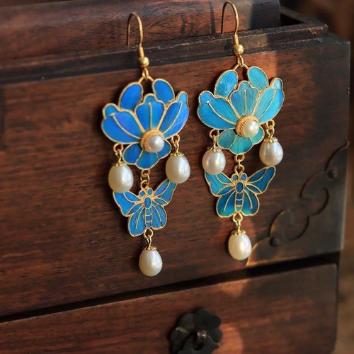 Orecchini goccia cloisonne