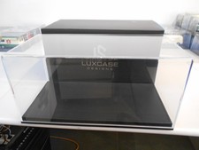 TECLC18001A Luxcase teca in plexiglass con base nera per modelli scala 1/18