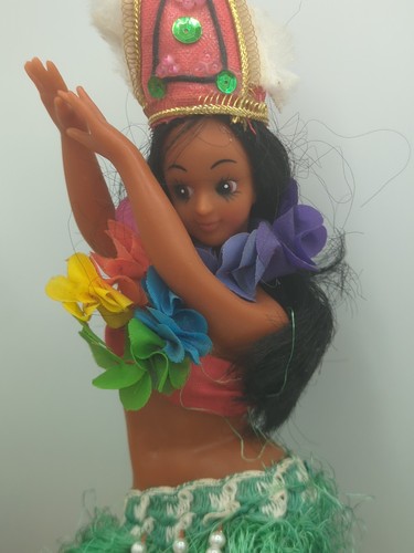 Bambola ragazza ballerina hula