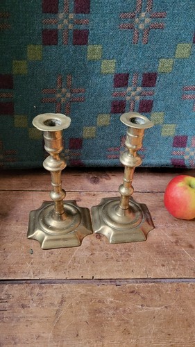 Coppia candelabri angolari - candelabri,