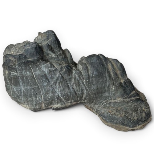 Suiseki stone mountain - suiseki,