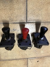 Arcade 3 Joysticks 8 vie X