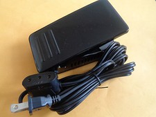 Pedale comando a pedale con