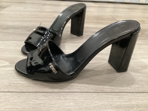 Sandali con tacco fendi - con, slides