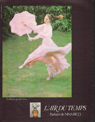Pub parfum - pub, temps