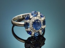 ELEGANTE ANELLO ZAFFIRO CON