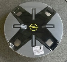 Un copricerchio Opel Rocks-e 14 pollici 98469840MA originale Opel