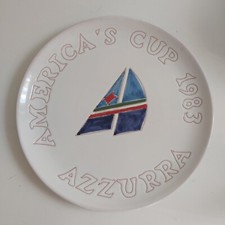 AZZURRA ⛵ AMERICA'S CUP 1983 PIATTO COMMEMORATIVO CERASARDA CERAMICHE (VELA)