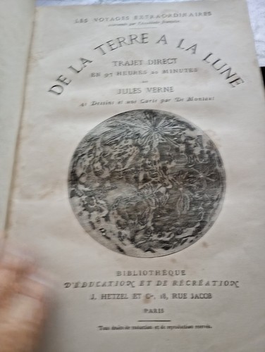 Terre la lune et - la,