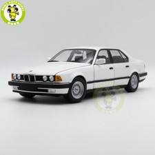 Modellino auto giocattolo 1/18 BMW 730i E32 1986 Minichamps bianco pressofuso